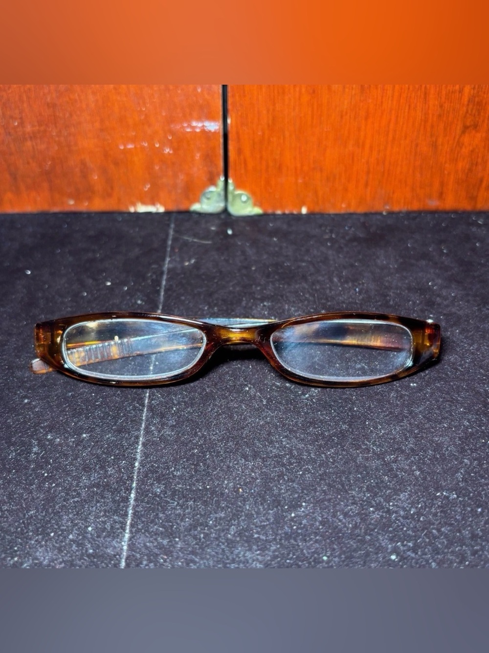 Slim Rectangular Tortoiseshell Reading Glasses - Brown